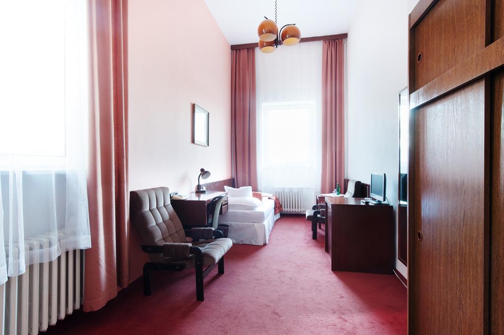 Hotel Slavia Brno Ngoại thất bức ảnh