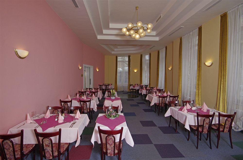 Hotel Slavia Brno Ngoại thất bức ảnh