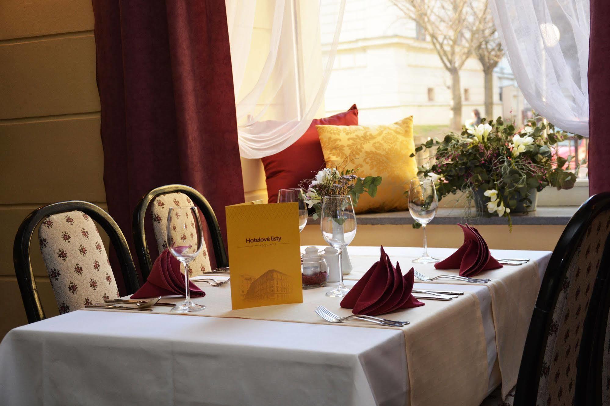 Hotel Slavia Brno Ngoại thất bức ảnh