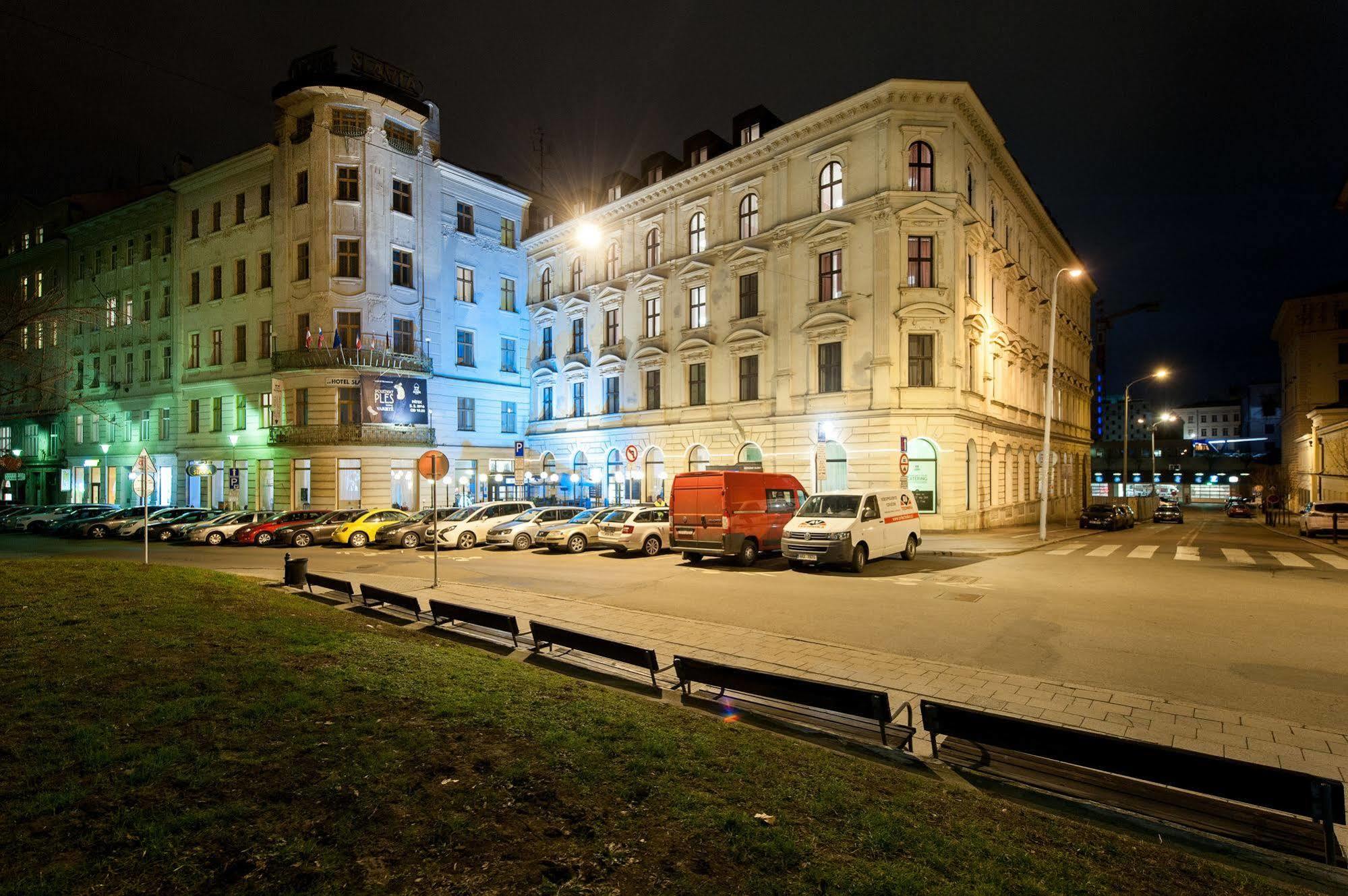 Hotel Slavia Brno Ngoại thất bức ảnh
